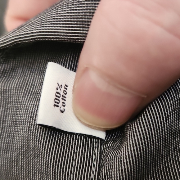 CALVIN Klein Non-Iron Gray Button-Up Dress Shirt - Picture 8 of 8